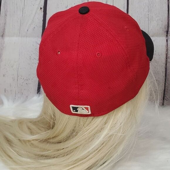 MLB Ohio Cincinnati Reds Red Baseball 59Fifty Size 7 New Era Fitted Baseball Hat - Picture 8 of 17